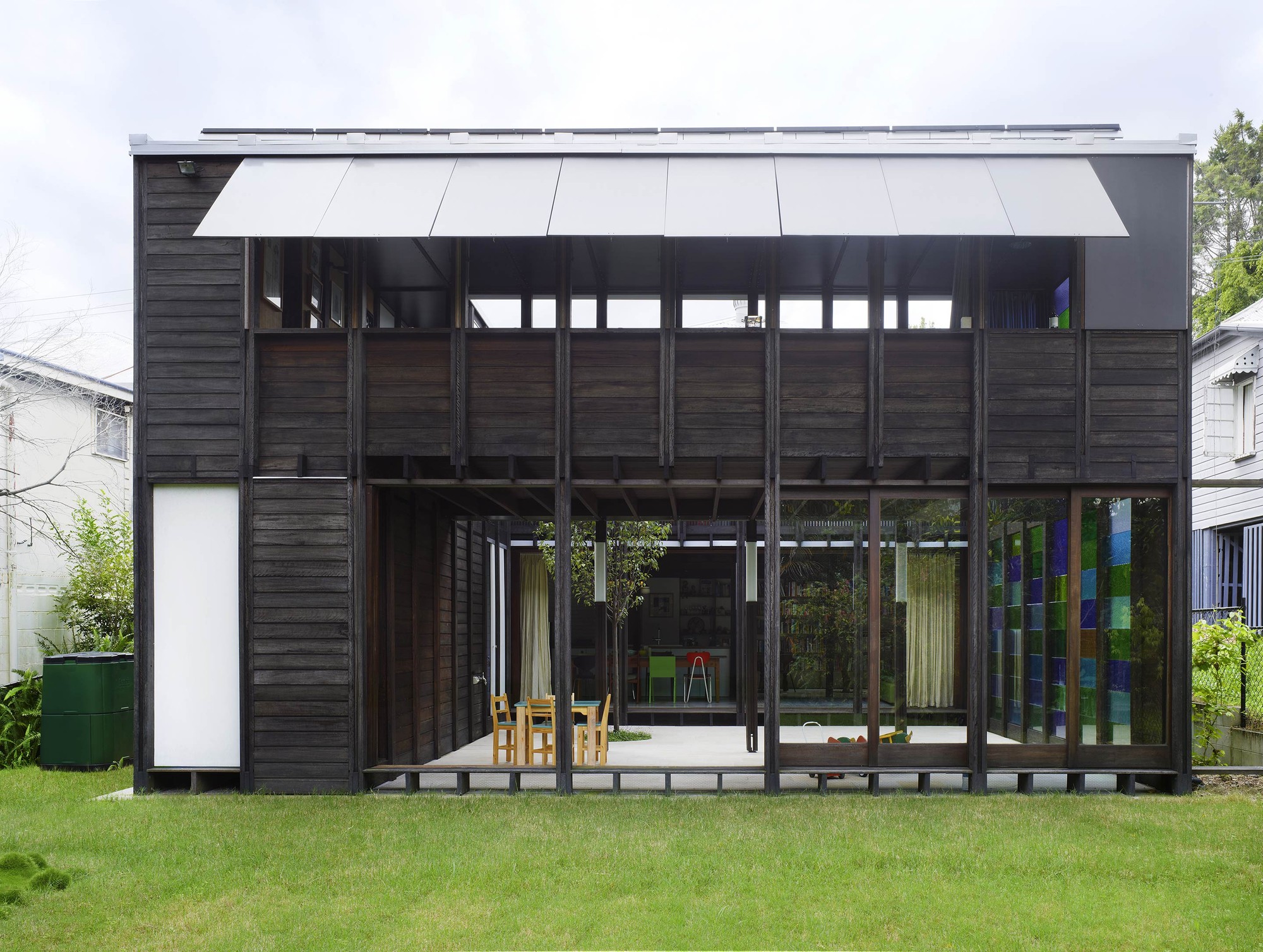 Gallery of Raven Street House / James Russell Architect 6