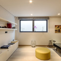 Casa Familiar / Office Twentyfive Architects - Imagen 9 de 21