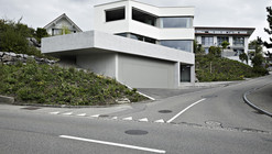 Single-Family House / idA