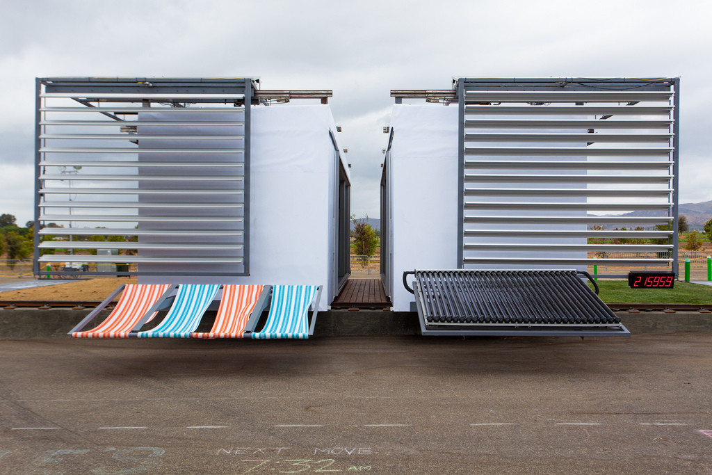 © Jason Flakes / U.S. Department of Energy Solar Decathlon
