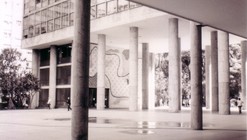Conferência "Diálogos em Teoria e Crítica da Arquitetura" na FAU-UFRJ