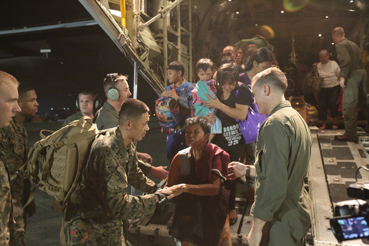 Architects & AIA Respond To Devastation In The Philippines, Call For Immediate Help by U.S. Marines Help Displaced Philippine Nationals From The Back Of A KC-130J Super Hercules At Vilamor Air Base, Manila, Republic Of The Philippines. Image © Flickr User, DVIDSHUB Source Image from archdaily.com