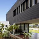 Casa Puente / Diez + Muller Arquitectos - Casas, Patio interior, Fachada