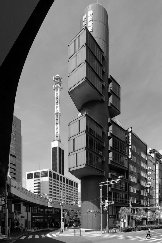 Clásicos de Arquitectura: Centro de Prensa y Difusión Shizuoka / Kenzo Tange, Cortesía de Petr Šmídek - www.archiweb.cz