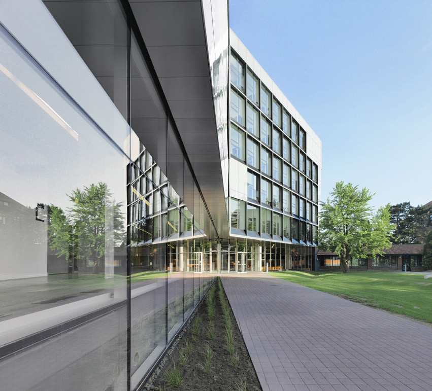 Gallery of AnneMarie Edward Science Building at John Abbott College