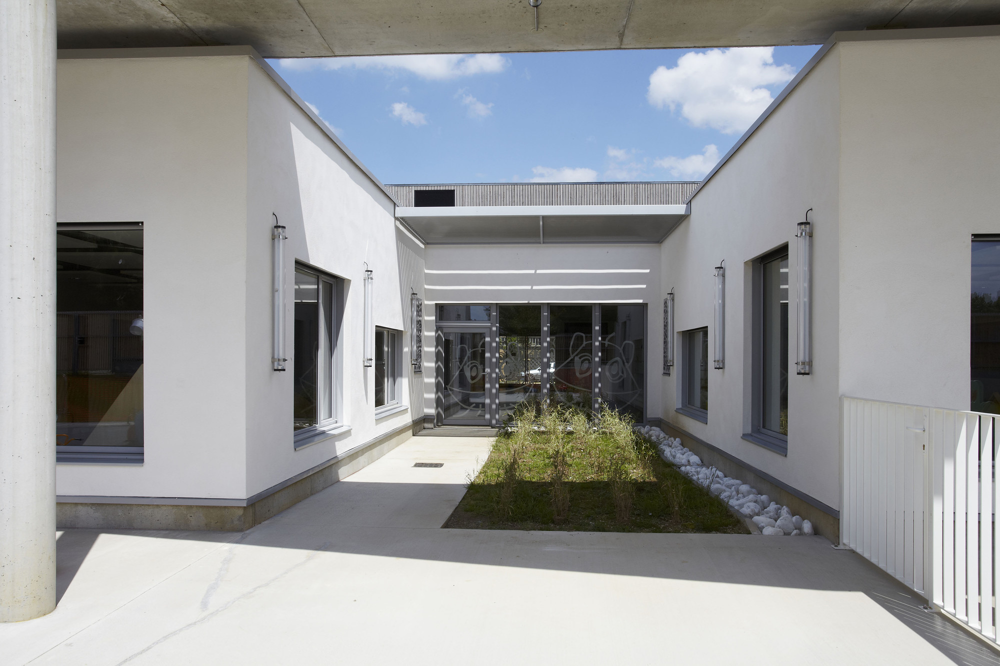 Gallery of The House of the Early Childhood / TOPOS ...