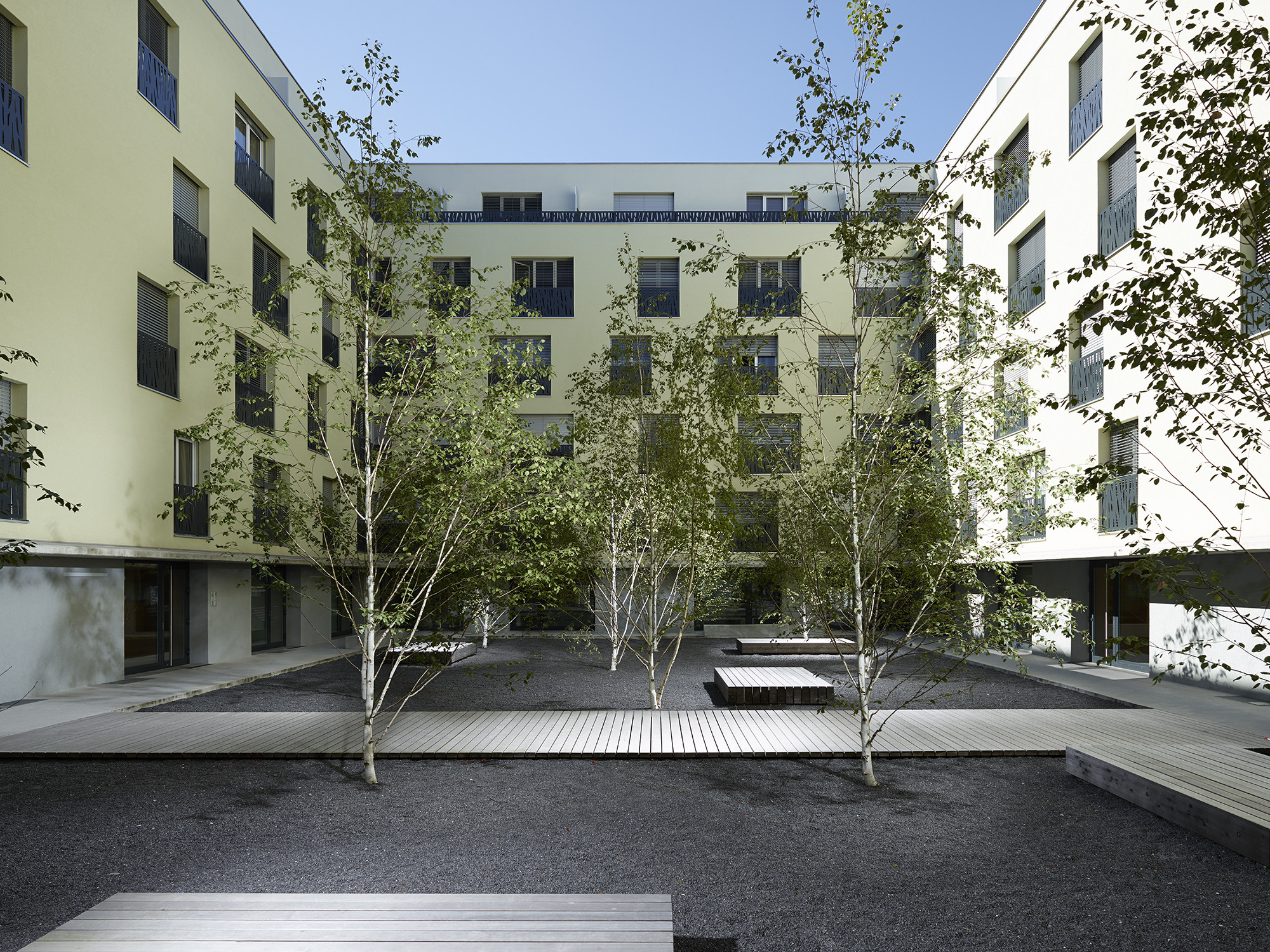 © Régis Golay, Federal Studio