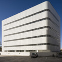 Nueva Sede del SPEE en Huelva / UNIA Arquitectos - Edificios Institucionales