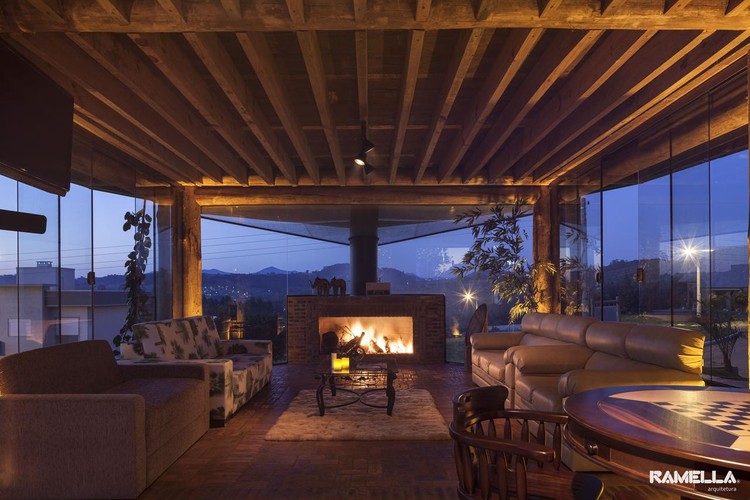 O Bangalô / Ramella Arquitetura, © Marcelo Donadussi