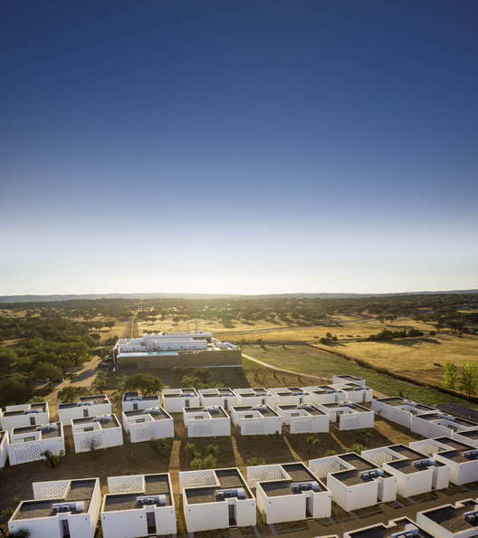 Ecork Hotel / José Carlos Cruz - Arquitecto - Urbano