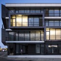 Edificio Residencial Vila Nova de Tazem / Nuno Ladeiro + Marco Martins - Apartamentos