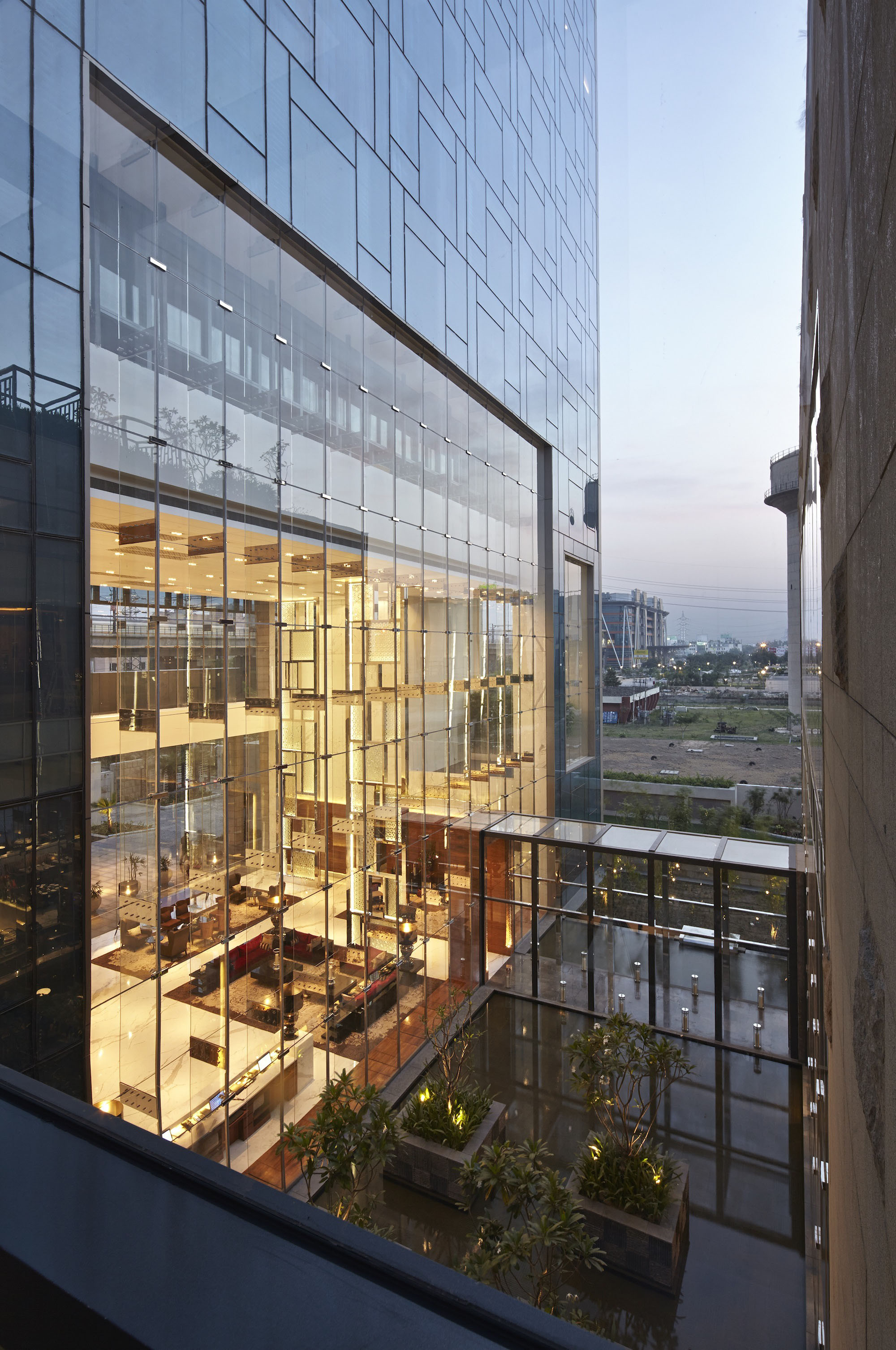 Gallery of Vivanta by Taj Gurgaon / WOW Architects Warner Wong Design