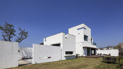 SM'1 House / SUN Architects & Engineers 