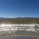 Ivanpah Solar Power Facility: una impresionante Granja Solar en medio del Desierto - Image 3 of 4