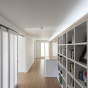 Residencia con un Patio / Smart Architecture  - Casas