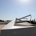 EHH / Escultura Horizontal Habitable por ARQUINOMA - Image 1 of 4