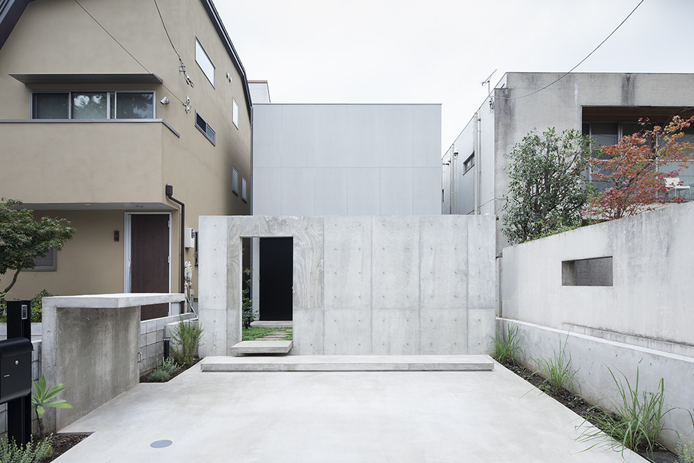 House in Daizawa / Nobuo Araki, © Shimizu Ken