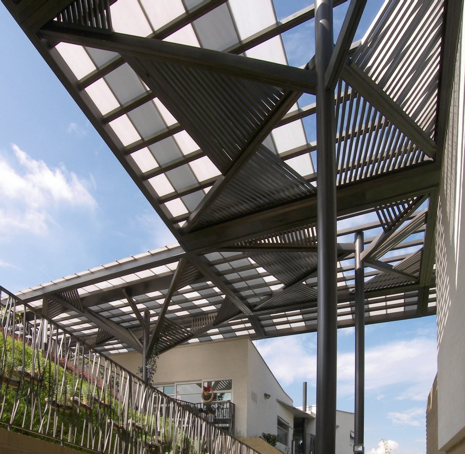 Gallery of El Pinal Nursery / Felipe Bernal Henao + Javier Castañeda