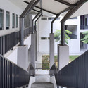 Escuela Desa Mahkota / Eleena Jamil Architect - Escuela Secundaria