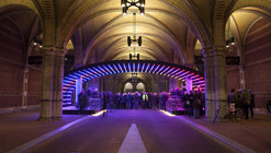 Lightbattle: uma batalha de luzes por VENIVIDIMULTIPLEX