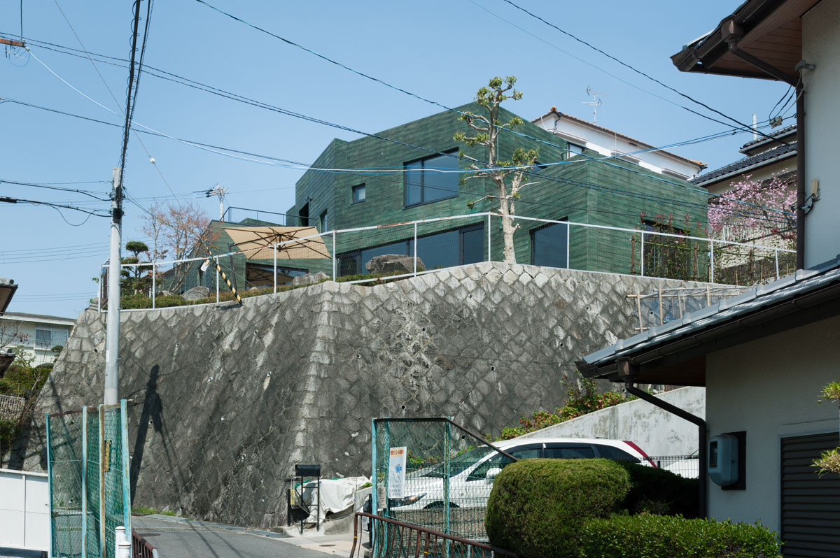 © Takumi Ota