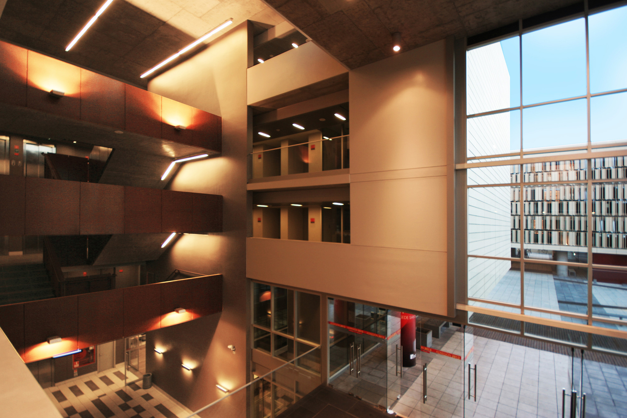 Galeria de Campus Inacap / Estudio Larrain - 21