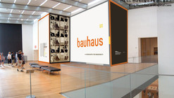 Exposição fotográfica da Bauhaus no Museu Nacional em Brasília
