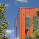 Robert Menzies College Student Accommodation  / Allen Jack+Cottier Architects - Facade