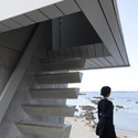 Casa Janela / Yasutaka Yoshimura Architects - Casas