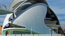 Could a Lick of Super Strong Carbon Paint Fix Caltrava's Palau de les Arts?