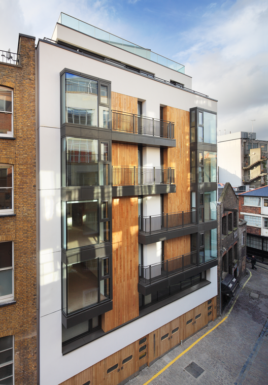 West End - Escritórios Convertidos em Apartamentos / Emrys Architects, © Alan Williams