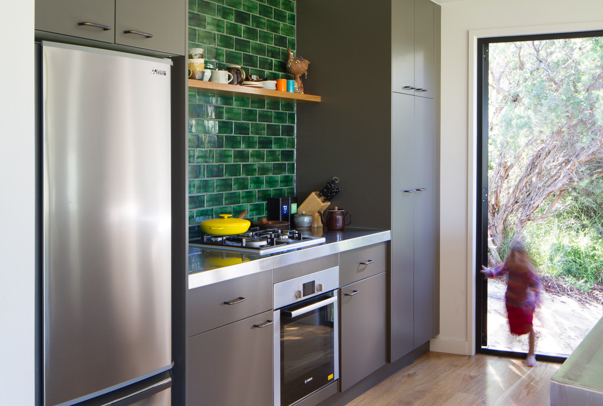 Gallery of Venus Bay Beach House / MRTN Architects 7