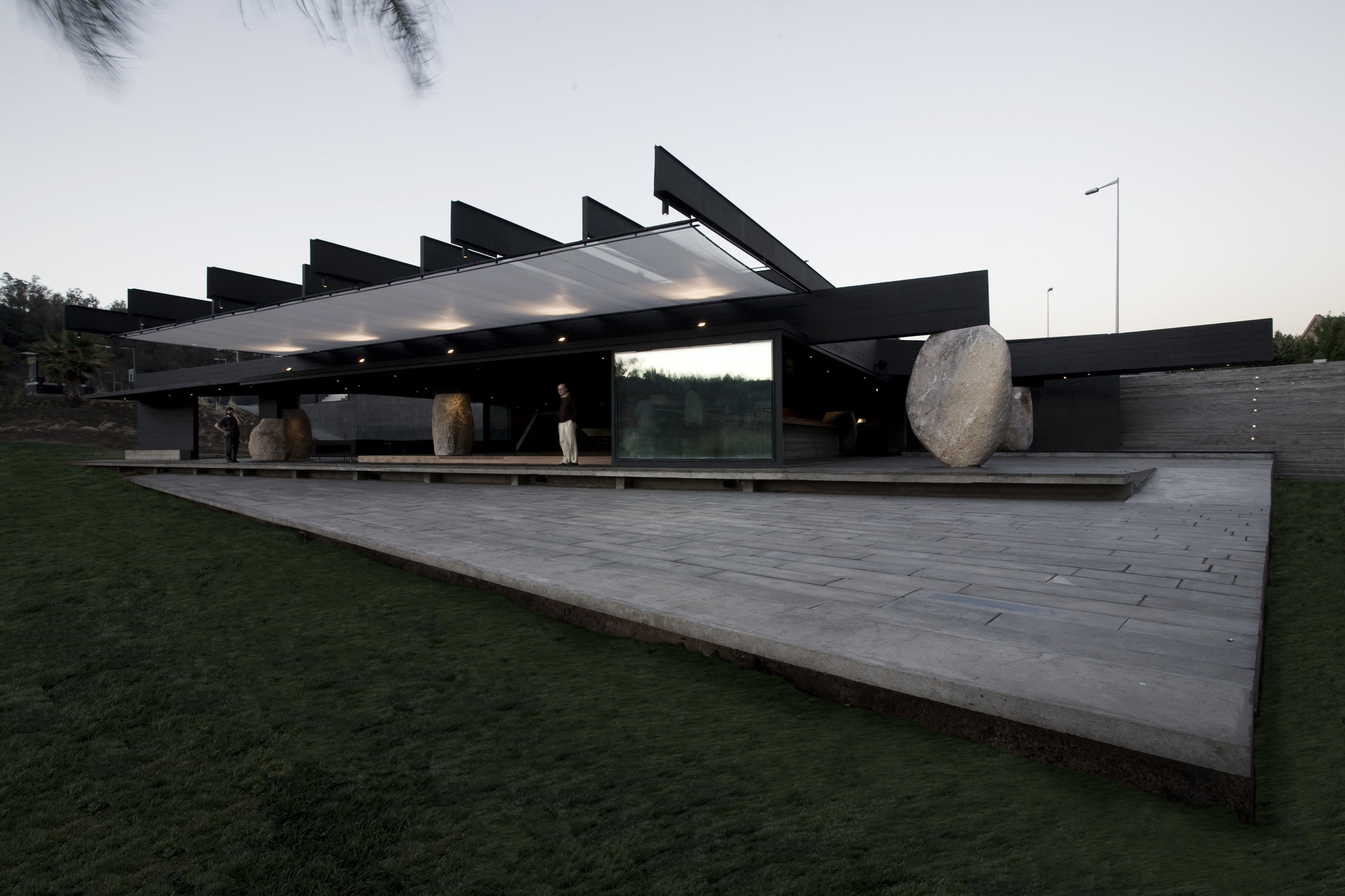 Restaurant Mestizo, Santiago de Chile, 2005-2007 © Smiljan Radic Fotografía por Gonzalo Puga