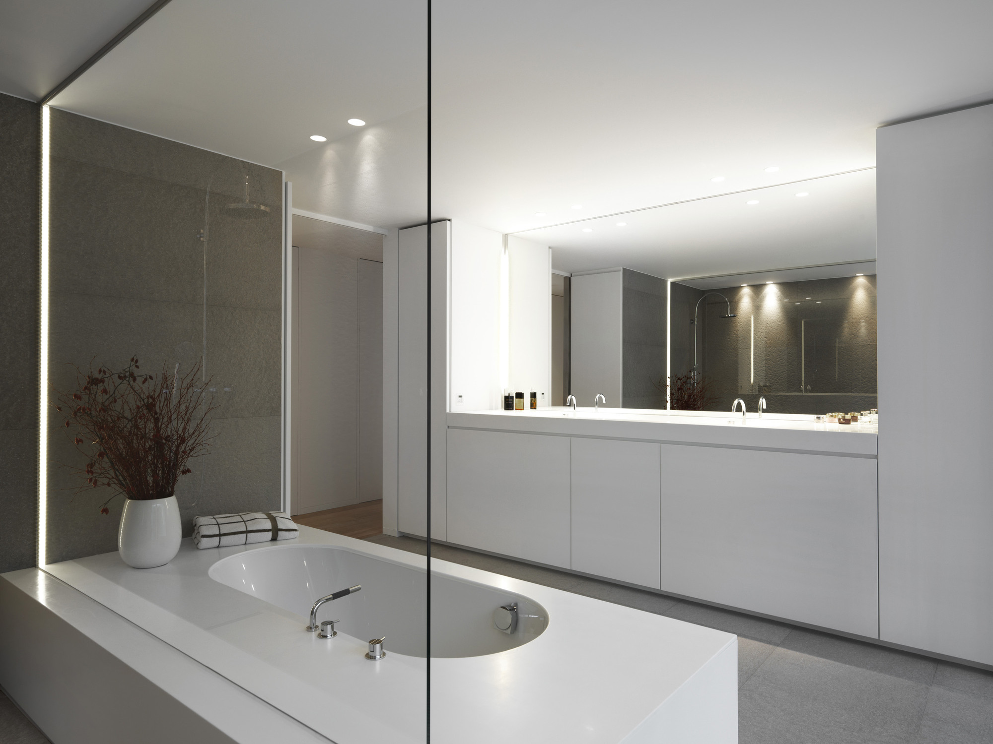 Gallery of HS Residence / CUBYC architects - 23