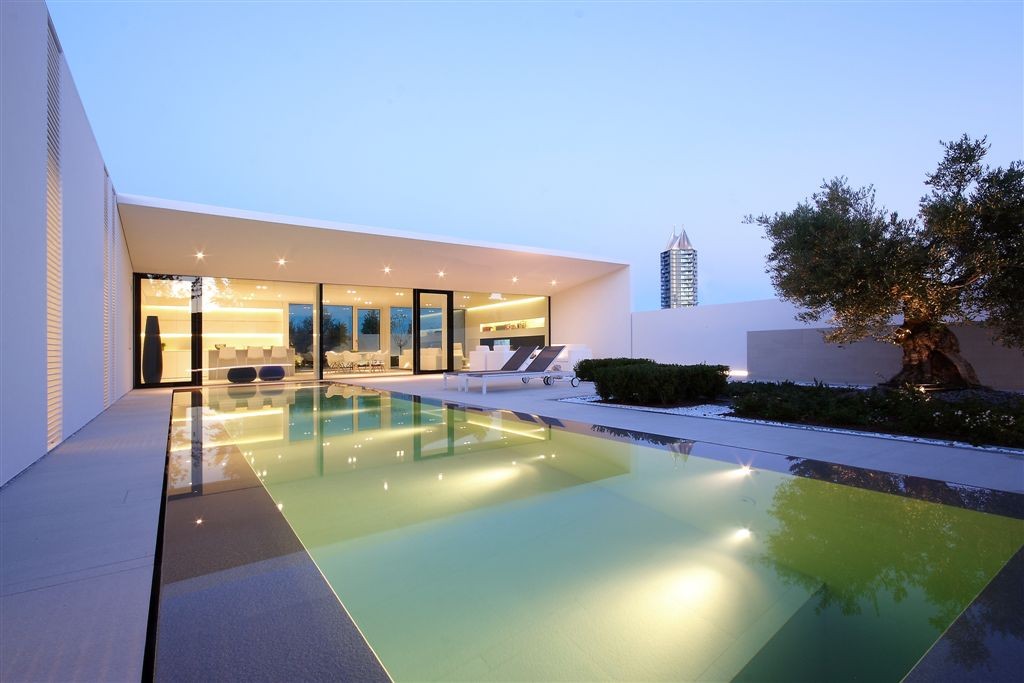Galería de Villa Jesolo Lido / JM Architecture - 3