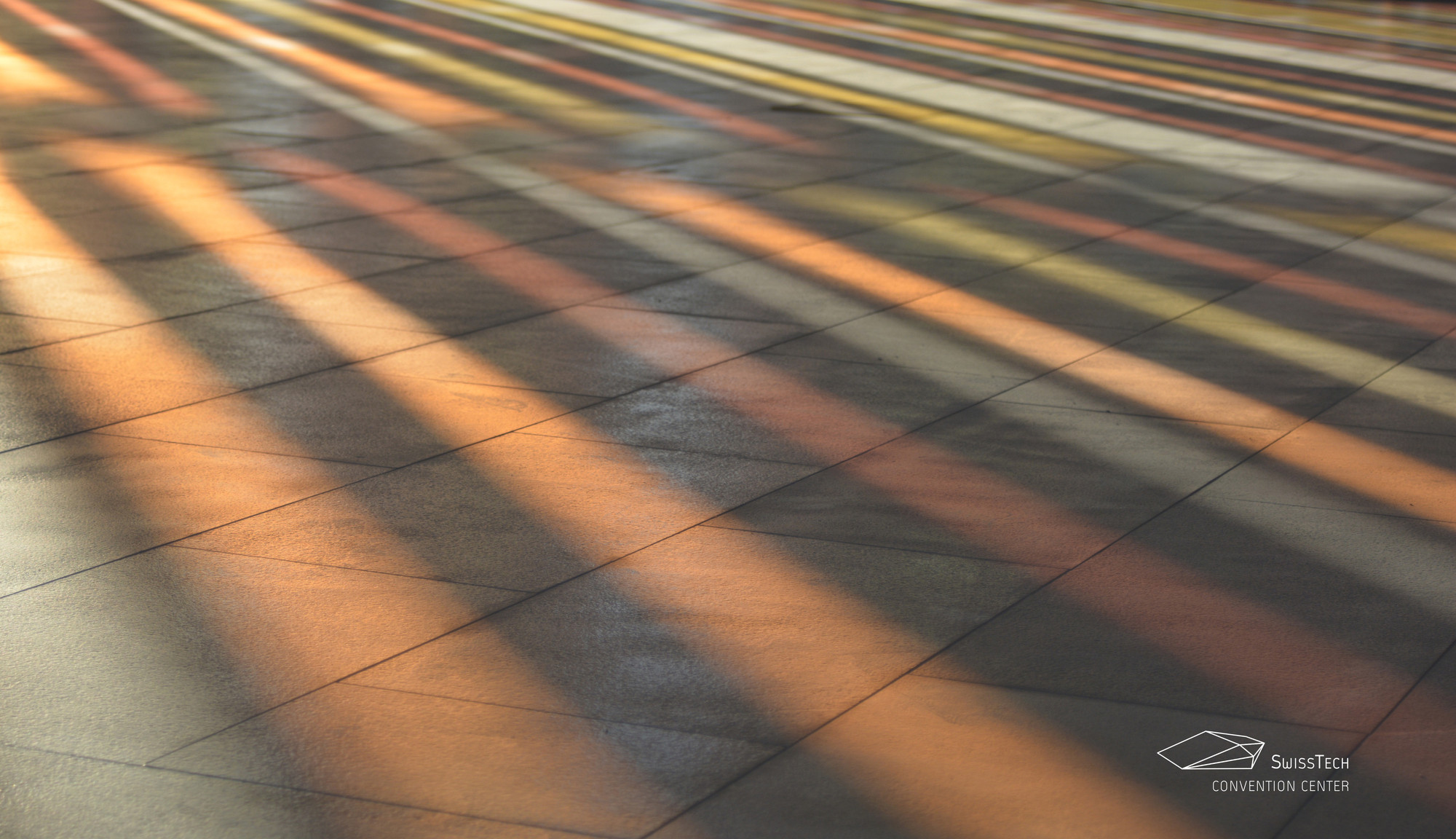 Light on Ground. Image Courtesy of SwissTech Convention Center and Northern District