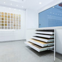 CACHE Architectural Coverings / FACTOR: RECURSO - Showroom, Barandas