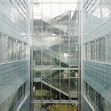 Centro de Salud y Oficinas Provinciales en Cuenca / ARQUITECNICA + BAT  - Arquitectura De Oficinas