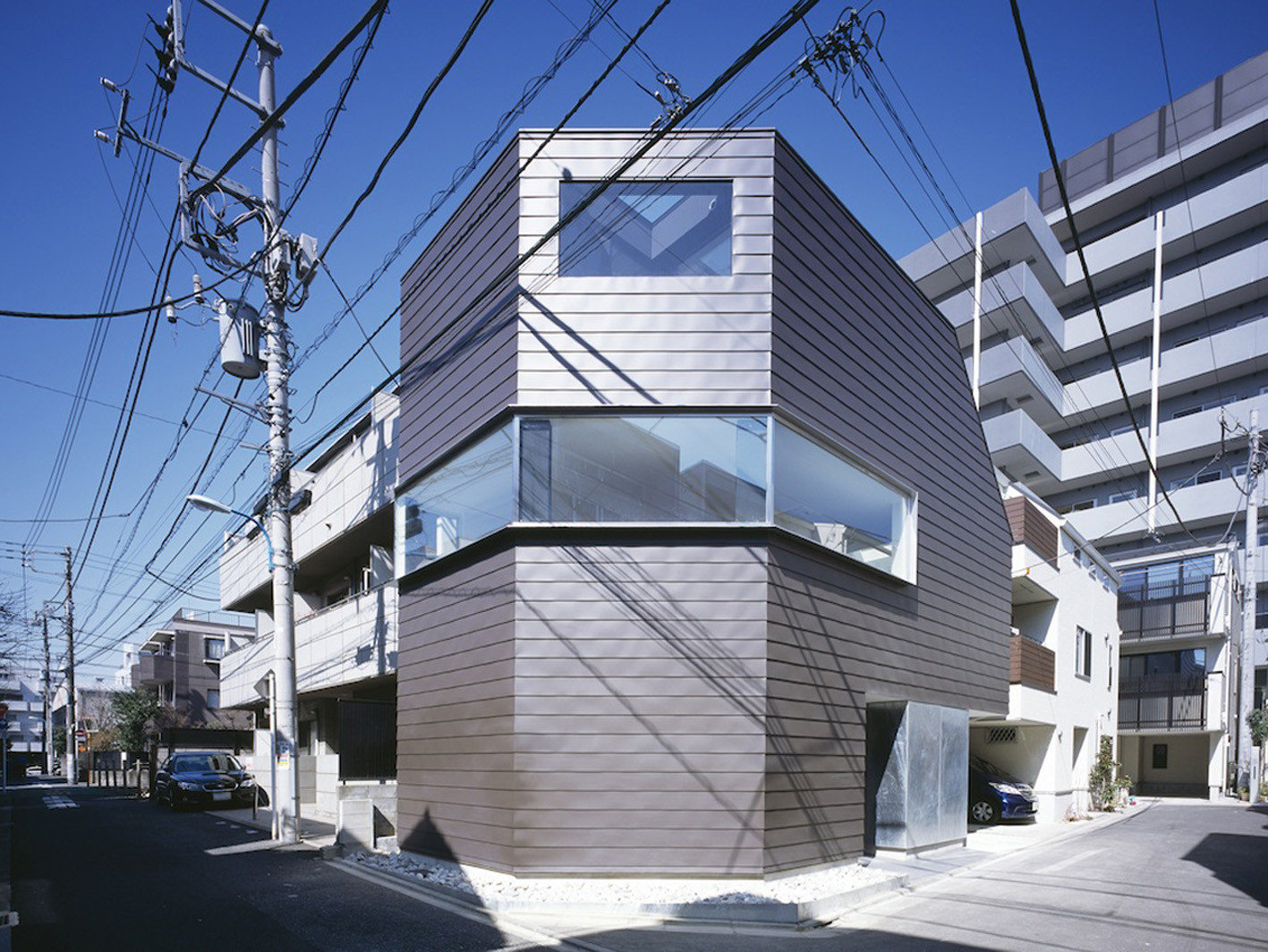 Cave Residence / APOLLO Architects & Associates, © Masao Nishikawa