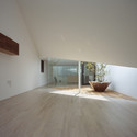 A Hill on a House / Yuko Nagayama & Associates - Interior Photography, Houses