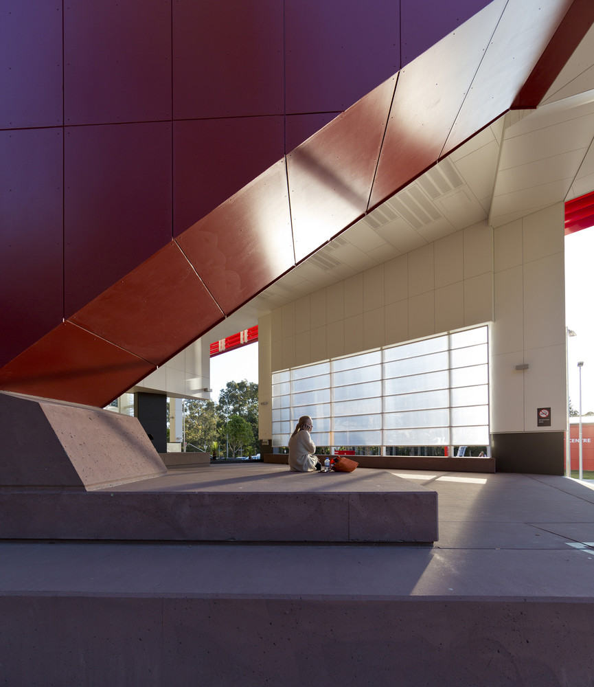 Gallery of Griffith University G11 Library / ThomsonAdsett - 1