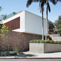 Casa AH / Studio Guilherme Torres - Casas