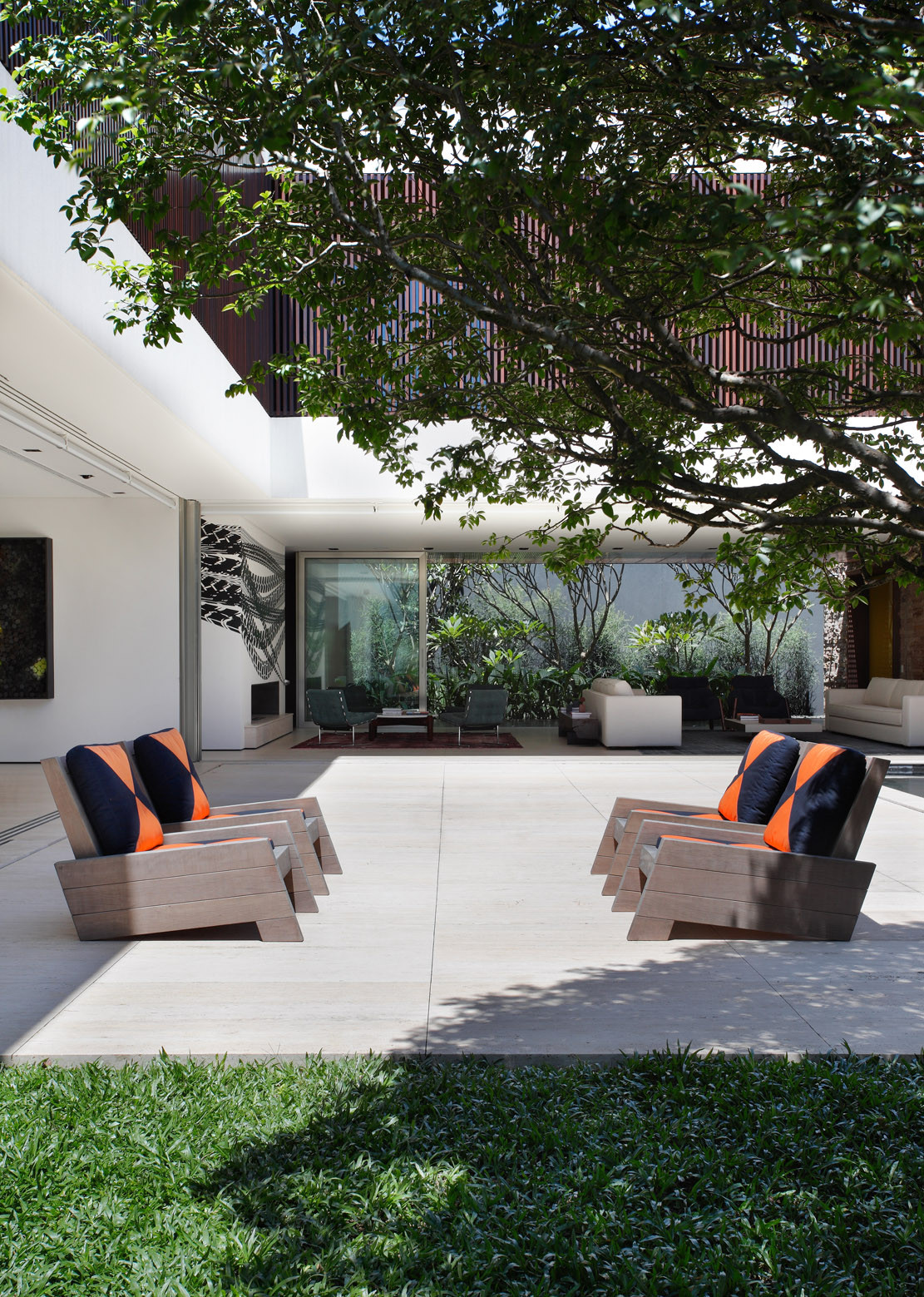 Galería de Casa AH / Studio Guilherme Torres - 43