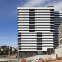 168 VIiviendas en Hospitalet de Llobregat / Estudio Rubio & Álvarez-Sala - Vivienda Social, Fachada, Urbano