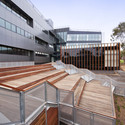 Deakin University Regional Community Health Hub [REACH] / DesignInc - Image 3 of 21