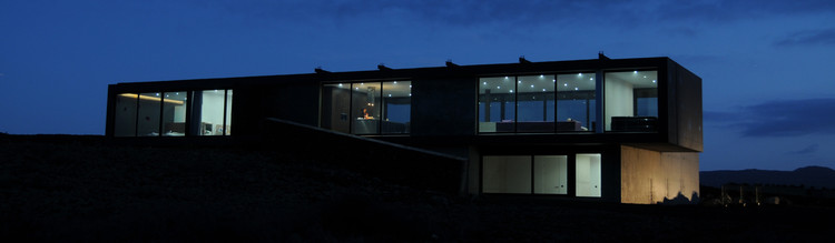 Vivienda en Isla Fuerteventura / Ilya Escario - Windows