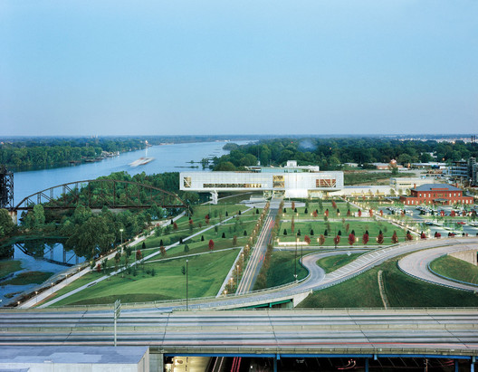 Competition for LEED: GBI #39 s Green Globes Shakes Up Building