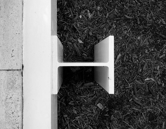 Detalle estructura deck Casa Farnsworth (5)