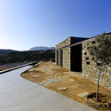 Residencia de Vacaciones en Lia / MOLD Architects - Casas