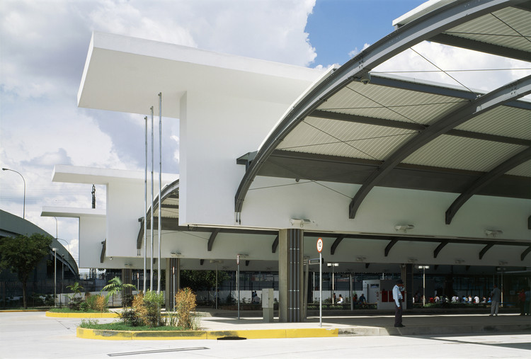 Terminal da Lapa / Núcleo de Arquitetura - Facade